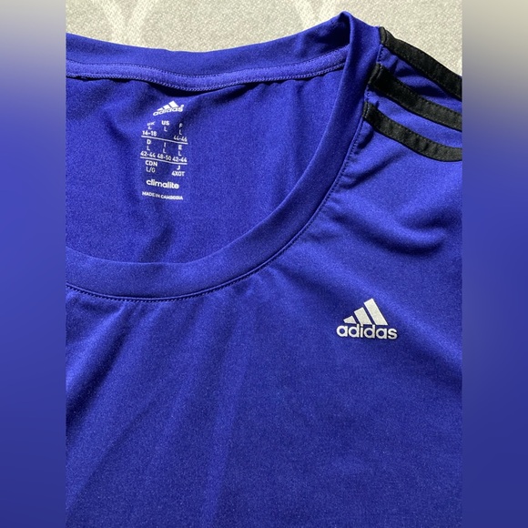 Like-new adidas short sleeve t-shirt. Colour is more blue than purple. - Picture 2 of 5